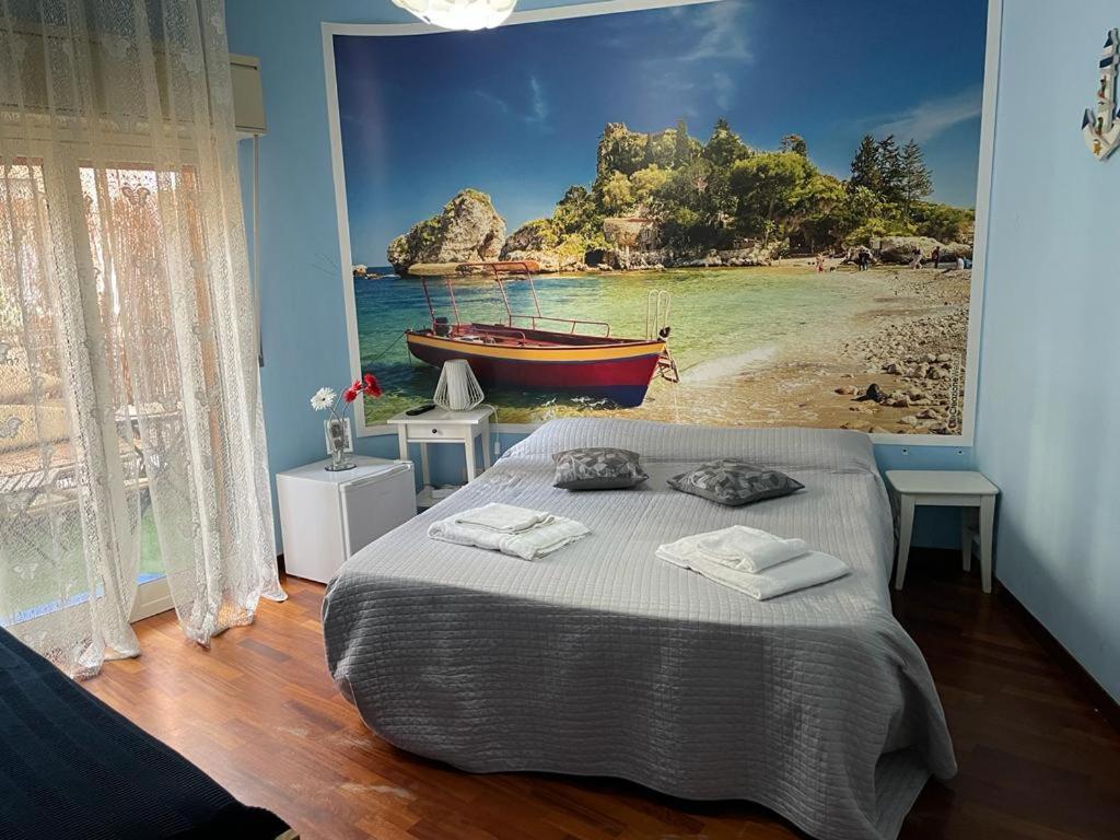 Locami Holiday&Rooms Suite Jolanda Катания Экстерьер фото
